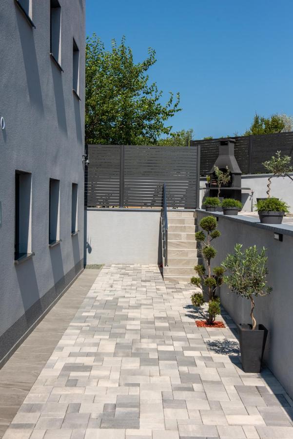 Apartment Lo&Ti Čižići Eksteriør billede
