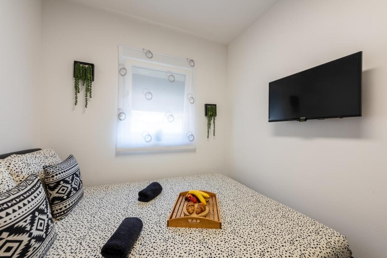Apartment Lo&Ti Čižići Eksteriør billede