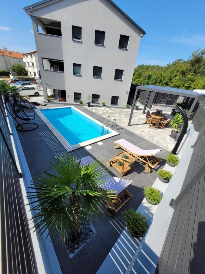 Apartment Lo&Ti Čižići Eksteriør billede