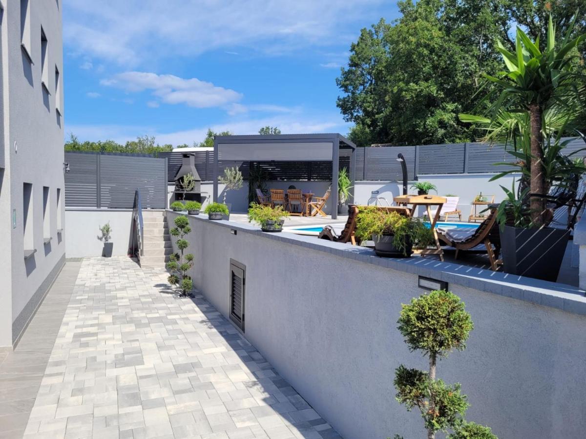 Apartment Lo&Ti Čižići Eksteriør billede