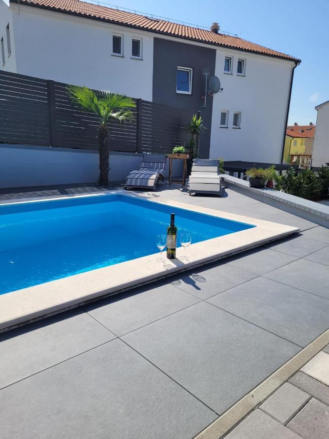 Apartment Lo&Ti Čižići Eksteriør billede